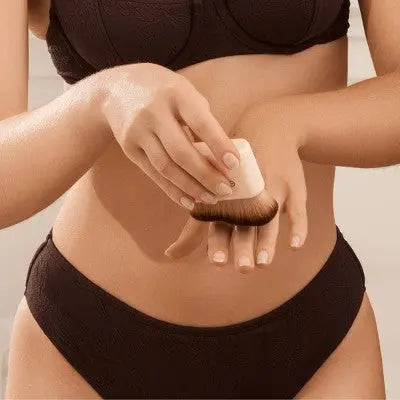 EcoTools Good Tan Body + Face Self-Tan Blending Brush - Imperfect Box This is Beauty US