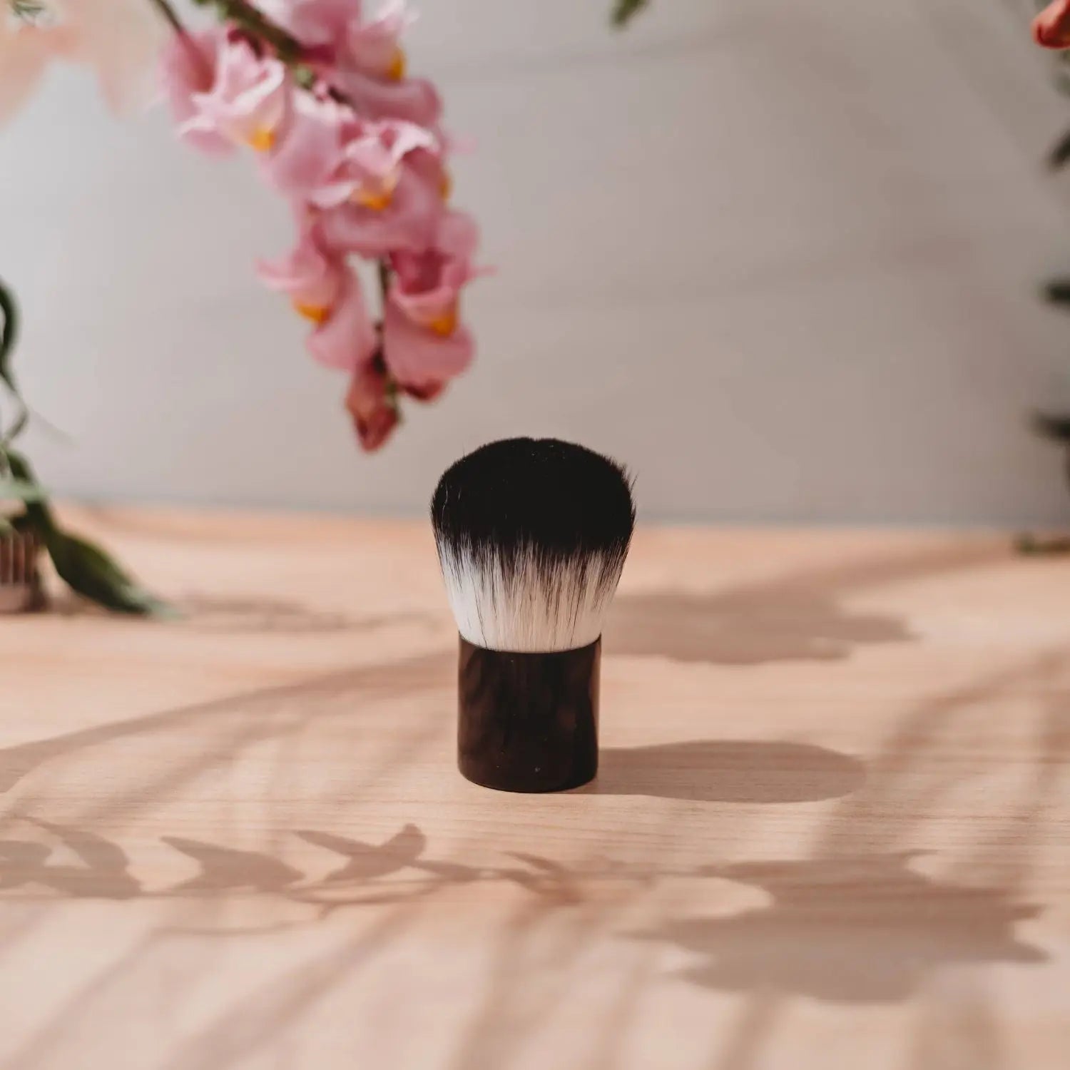 Kabuki Brush for Self Tanner — Precision Blending Tool Rose Gold Sunless