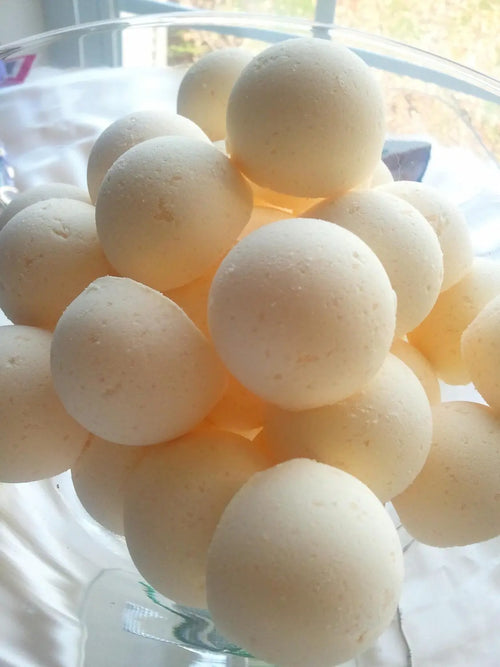 14 bath bombs in Honey Almond fragrance gift bag bath fizzies, ultra moisturizing for a luxurious bath Spa Pure