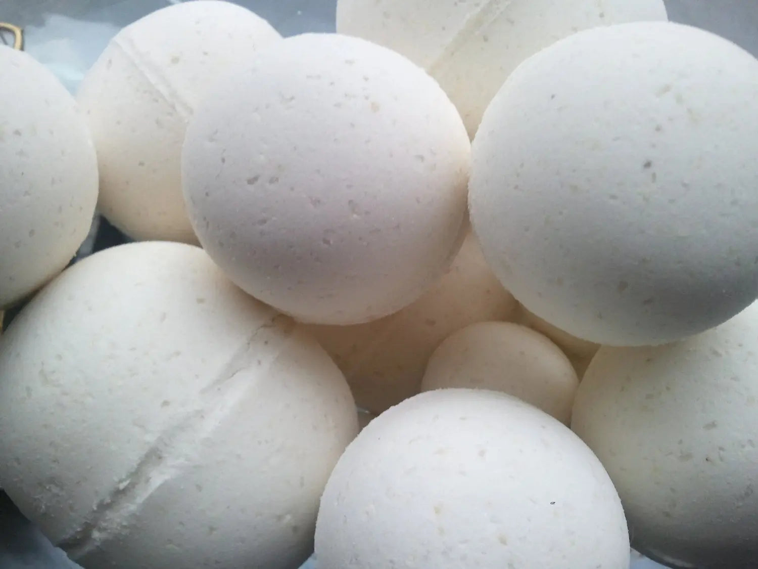 3 Luxury Oatmeal Milk and Honey Bath Bomb fizzies 5.5 oz each, ultra-moisturizing Spa Pure